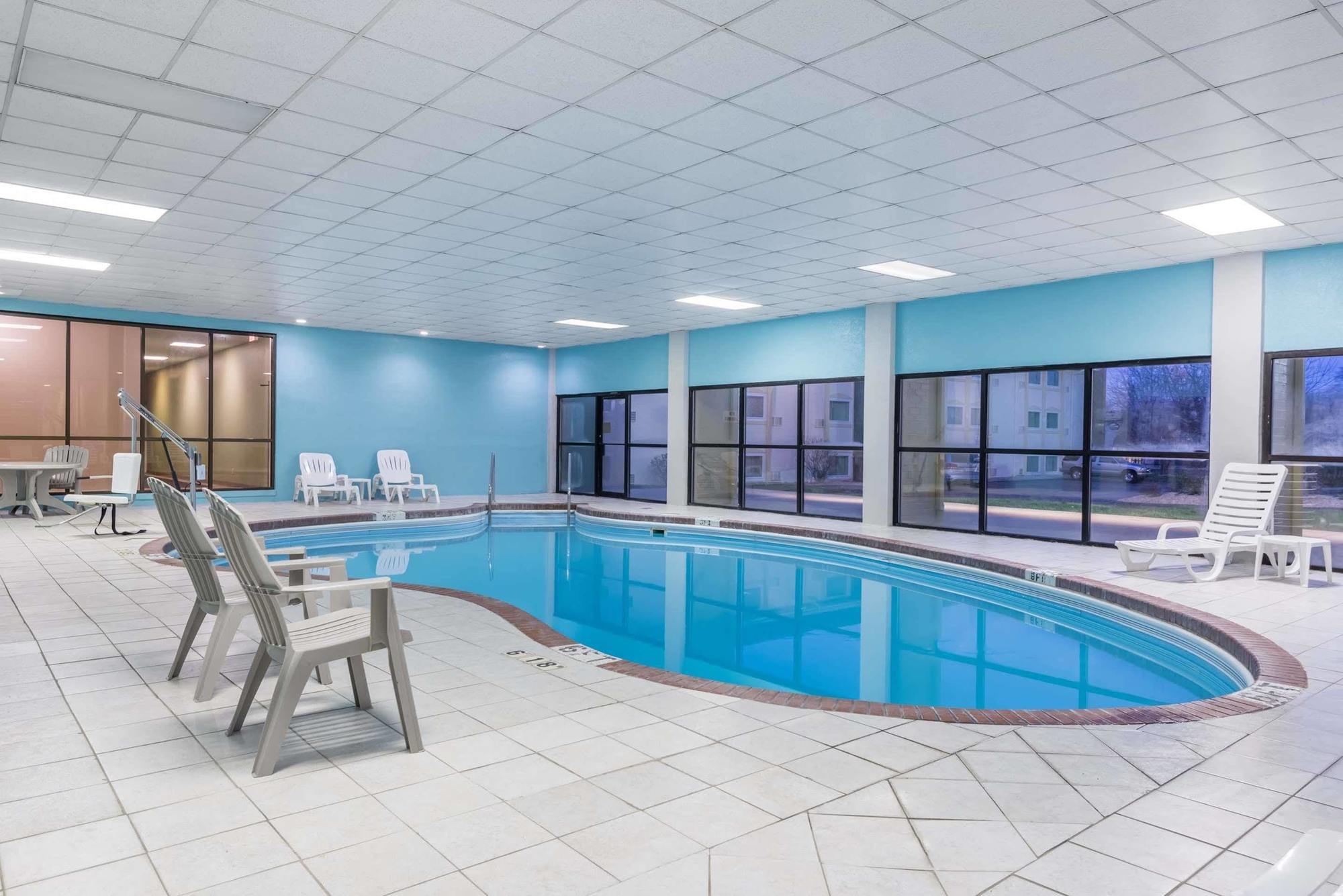 Baymont By Wyndham קוקומו מראה חיצוני תמונה