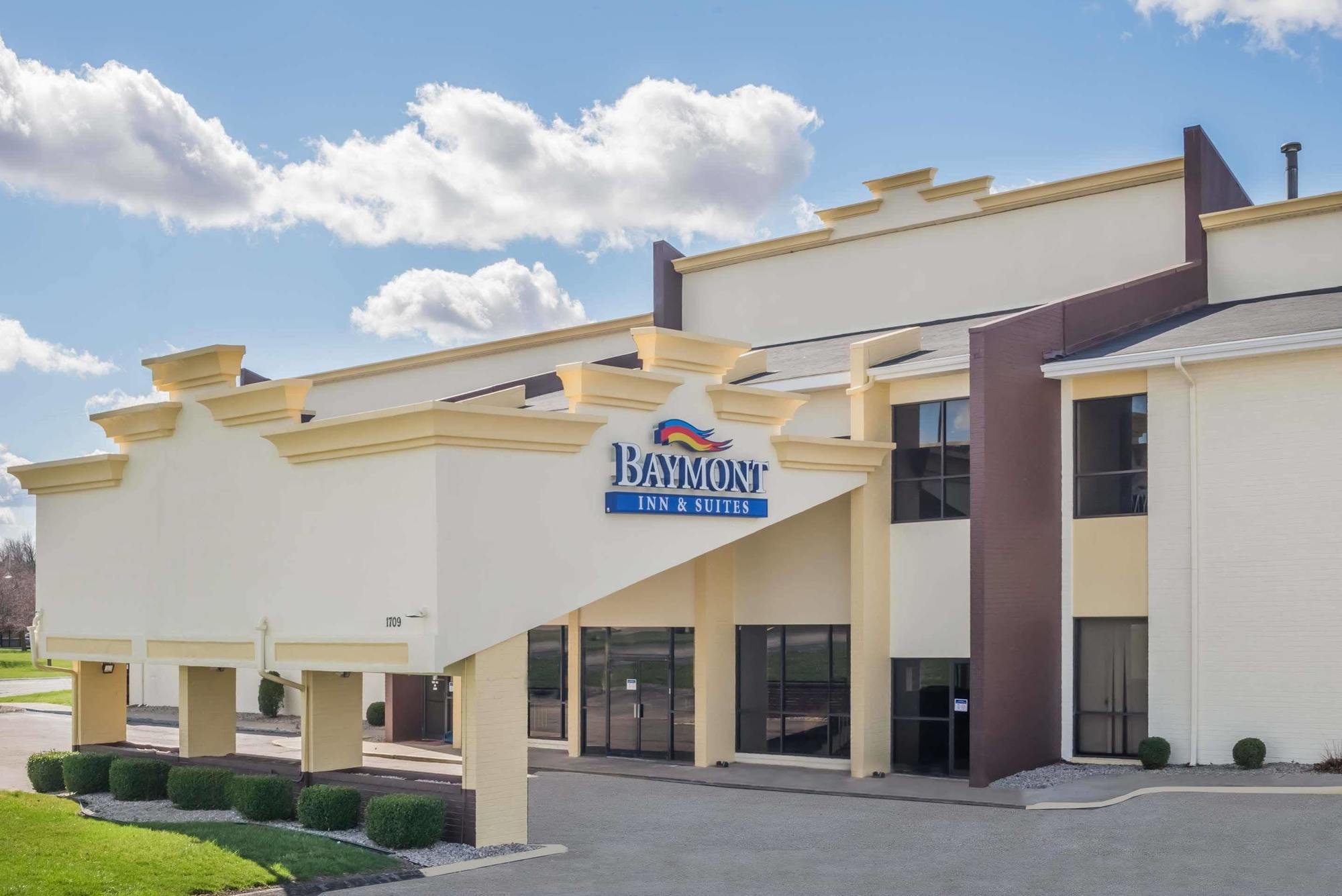 Baymont By Wyndham קוקומו מראה חיצוני תמונה